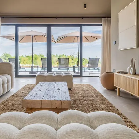Casa Simeoni فيلة Tar-Vabriga